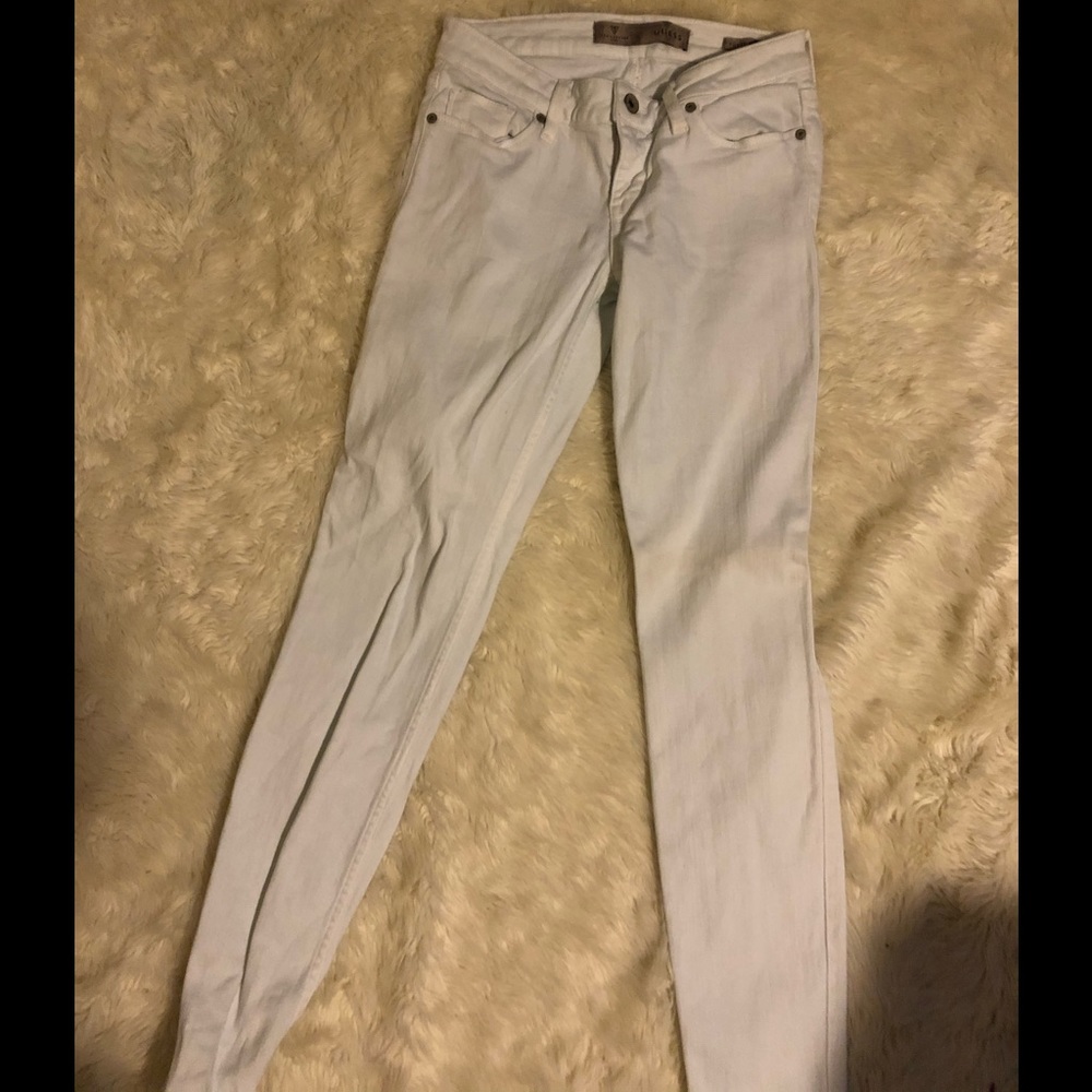 Jeans size 27